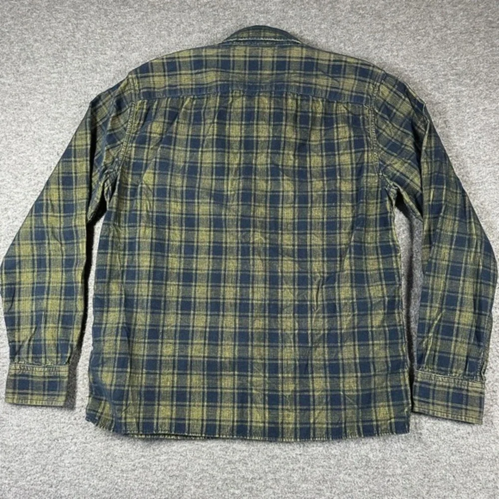Banana Republic Untucked Slim Fit Corduroy Button Shirt Men Medium M Green Plaid